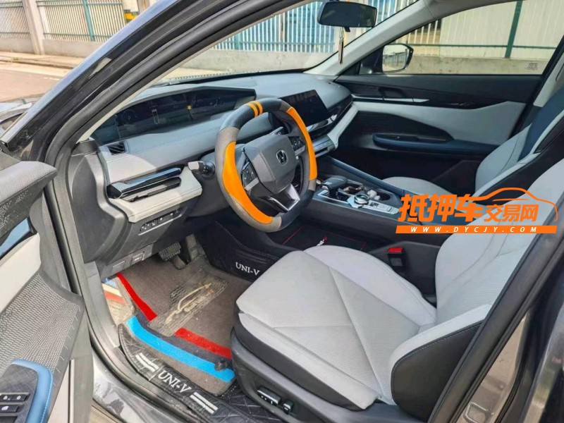 蚌埠23年長安汽車UNI-V4