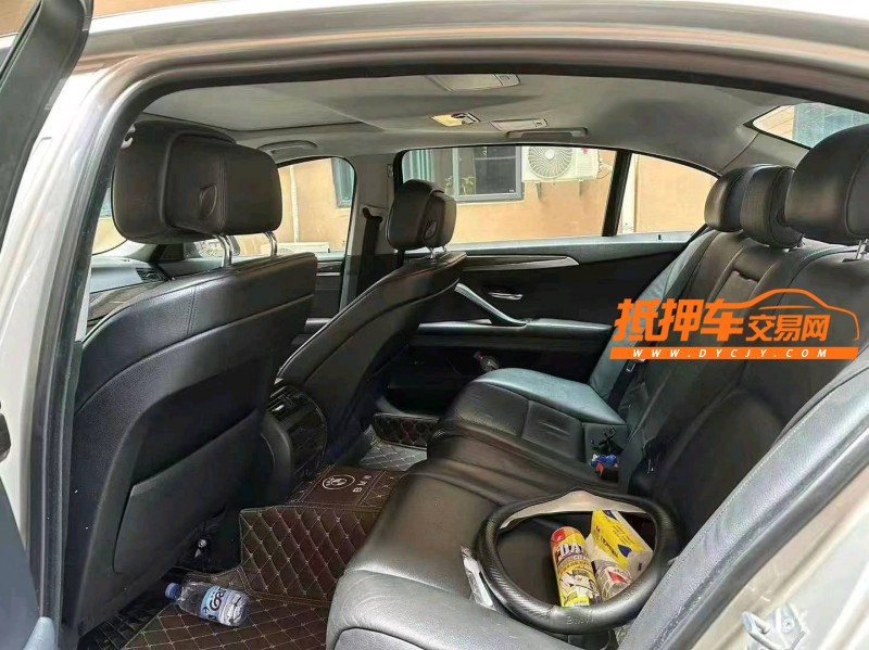 重庆13年宝马5系7