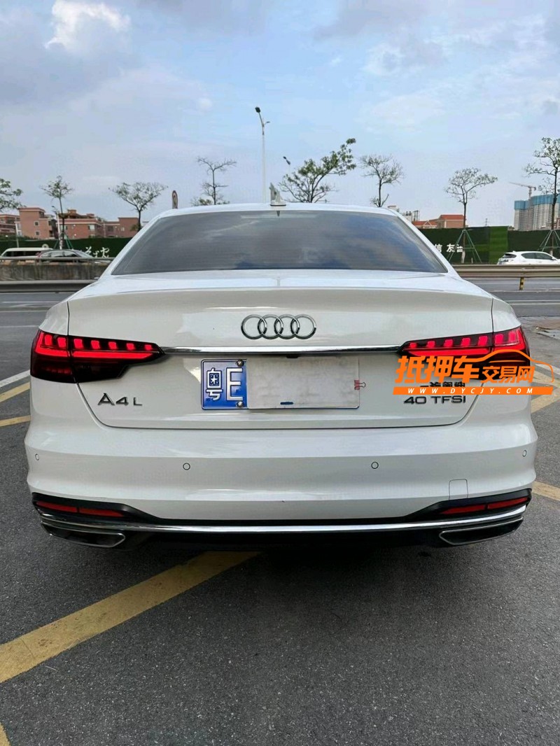 佛山21年奥迪A4L9