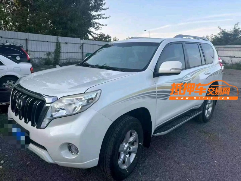 保定16年丰田普拉多2