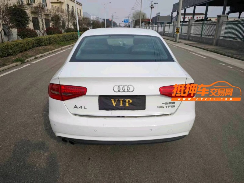 蚌埠16年奧迪A4L9