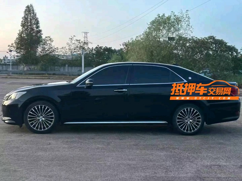 長沙19年豐田皇冠3