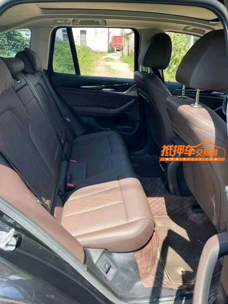 紹興23年寶馬X37