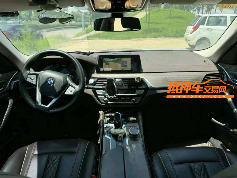 郑州21年宝马5系4