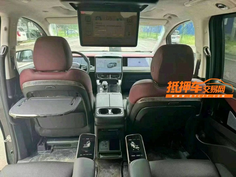 保定24年传祺E9MAX5