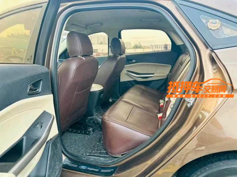 东莞17年福特福睿斯6