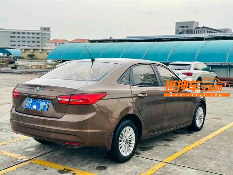 东莞17年福特福睿斯8