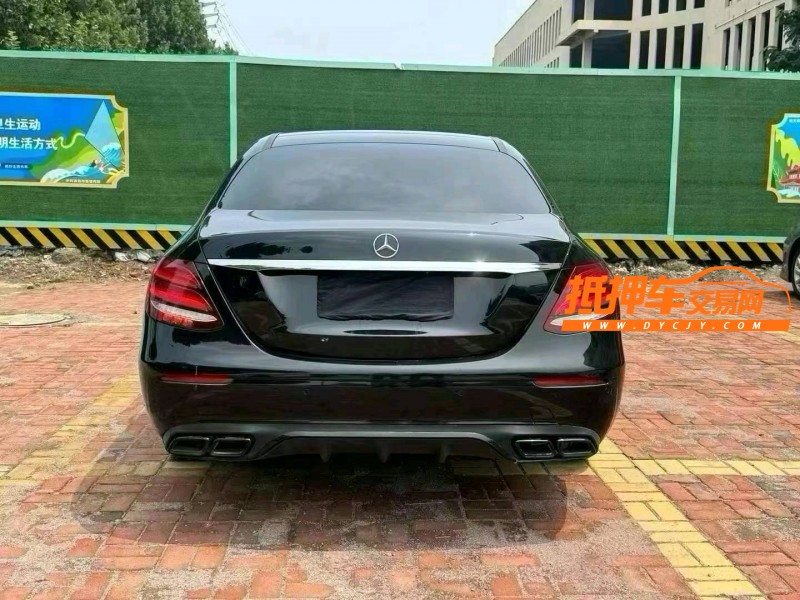 泰安20年奔馳E7