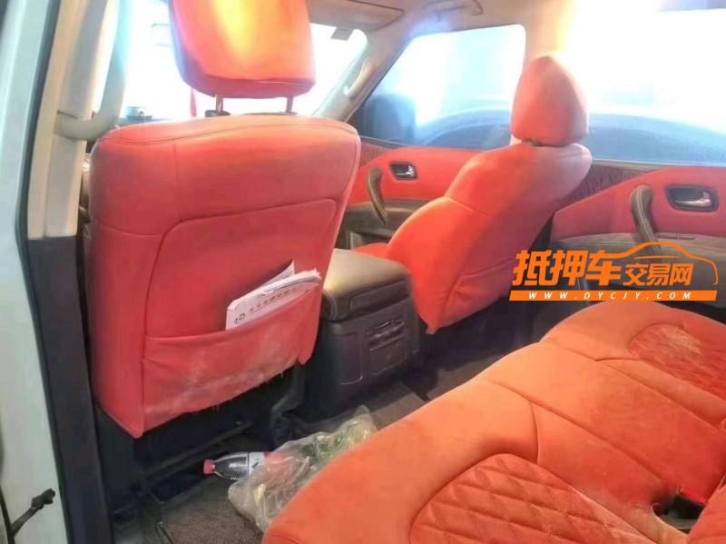 保定18年日产途乐6