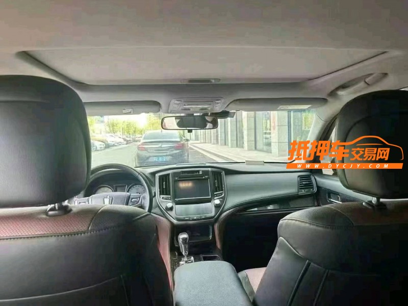鷹潭18年豐田皇冠6
