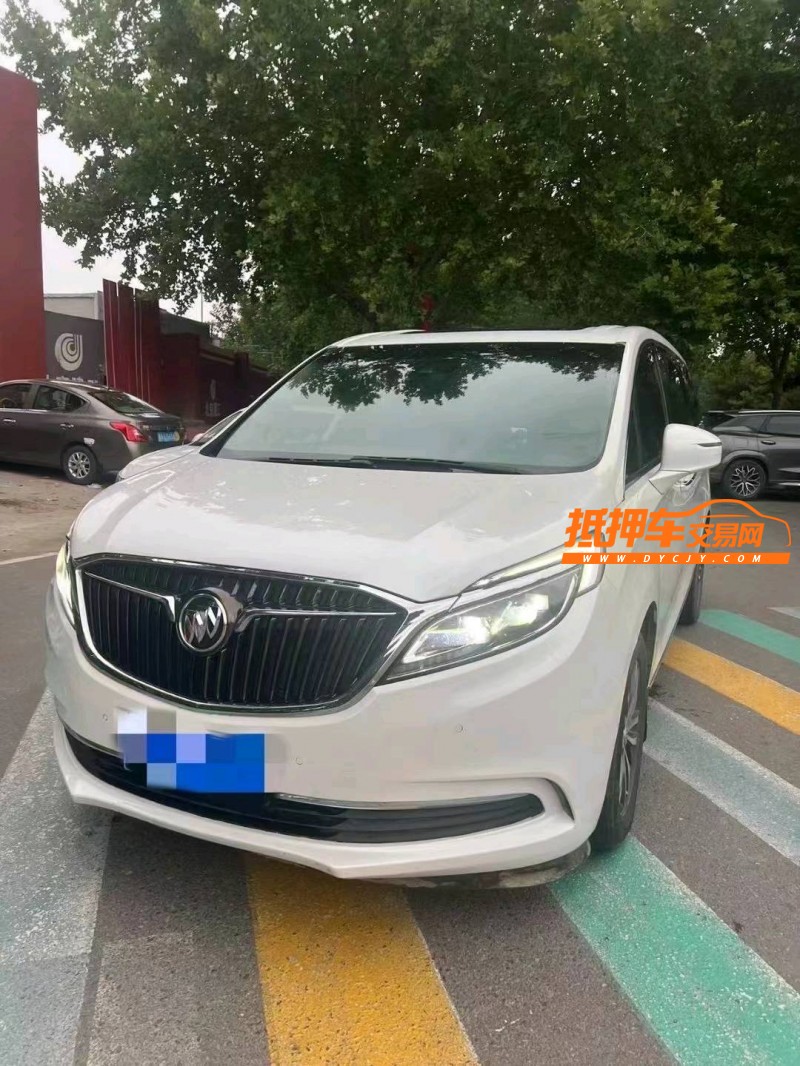 保定17年别克GL85