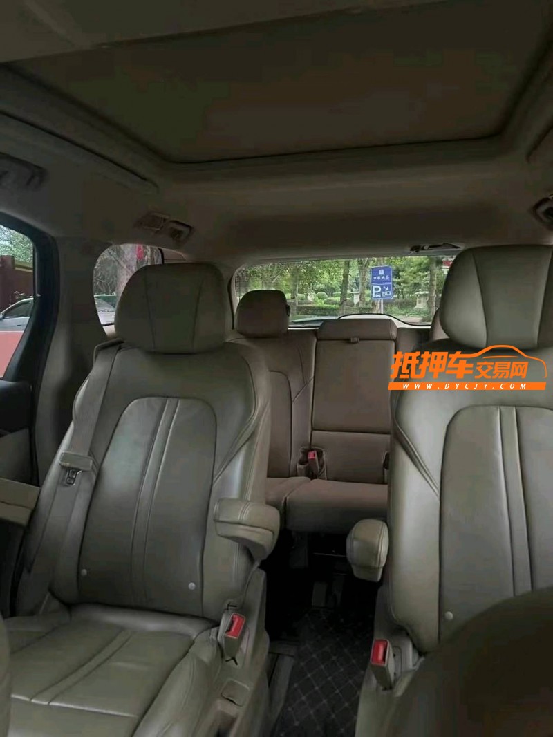 保定17年别克GL87