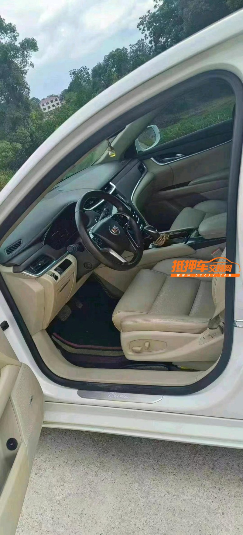 济宁15年凯迪拉克XTS6