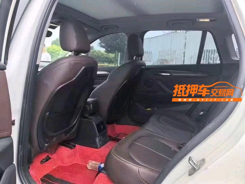 保定19年宝马X17