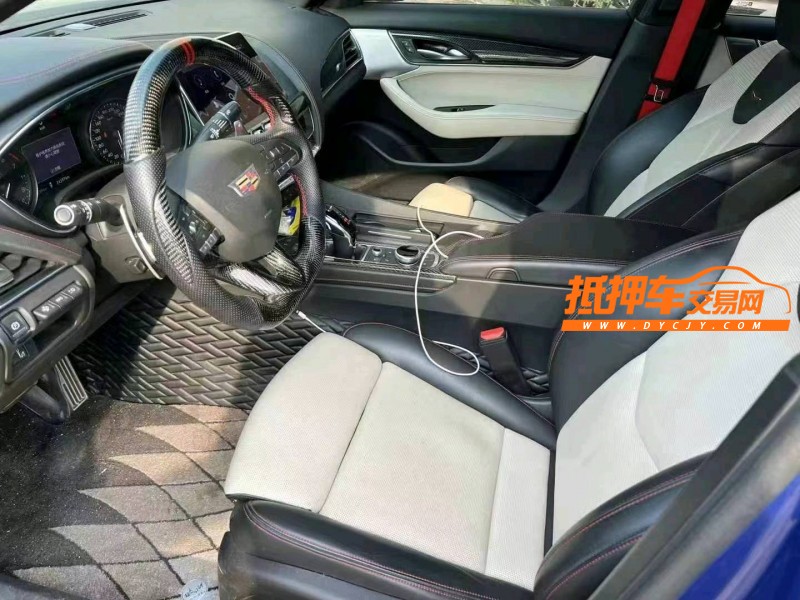 淮北20年凱迪拉克CT56