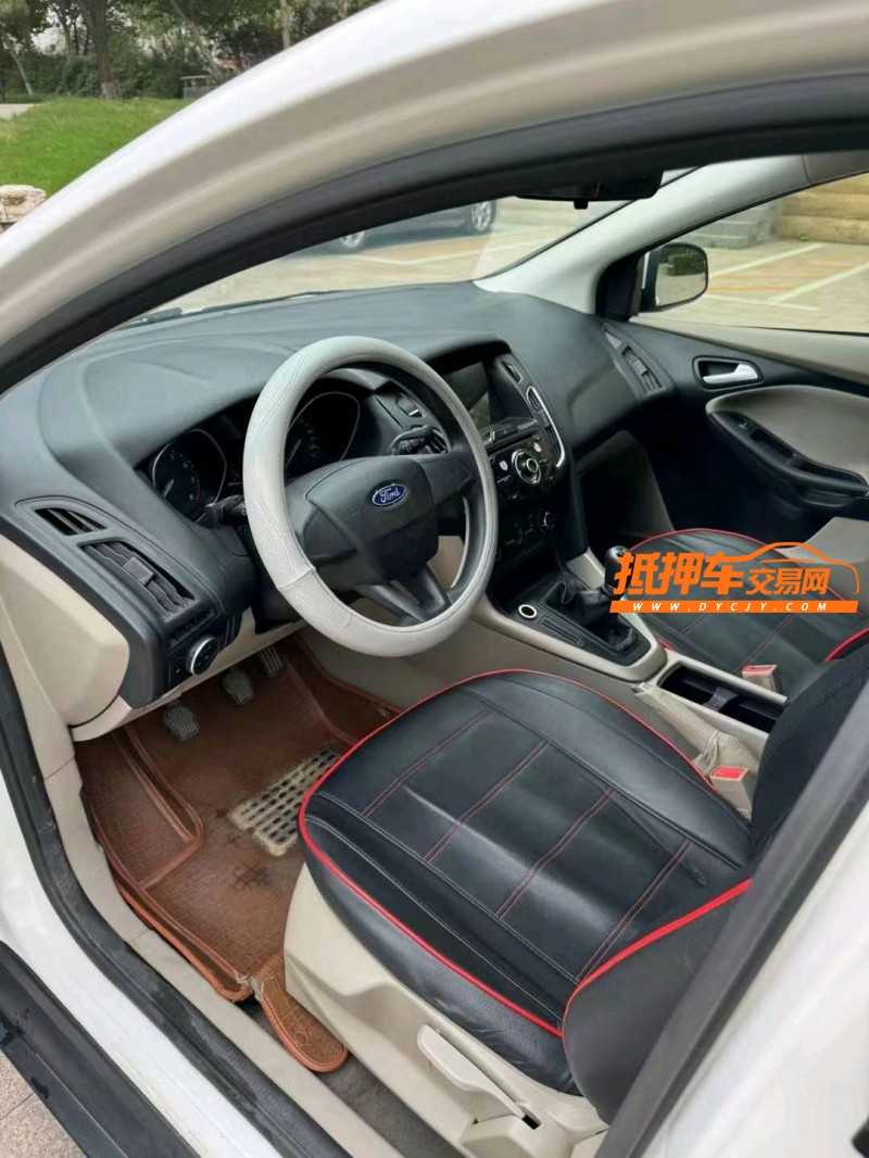 邢台16年福特福克斯8