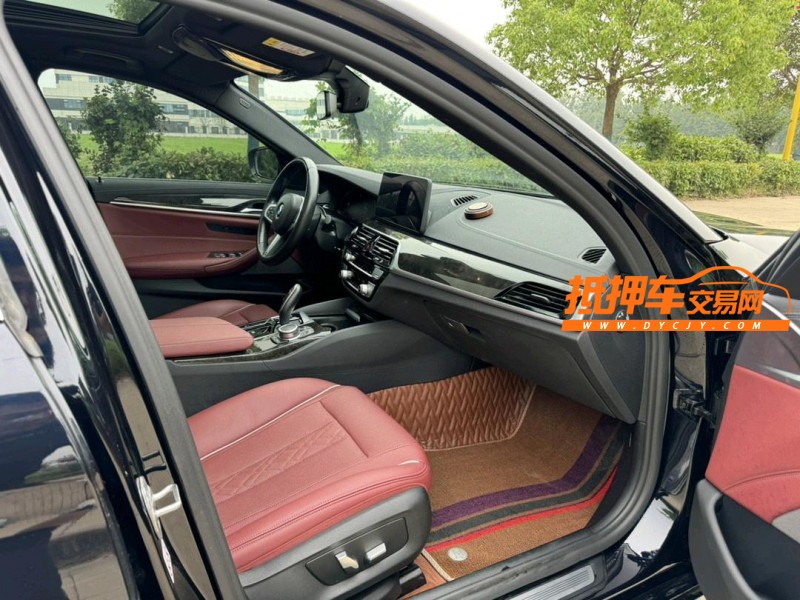 盐城22年宝马5系9