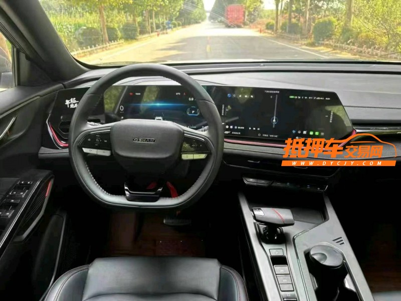延安23年長安汽車歐尚8