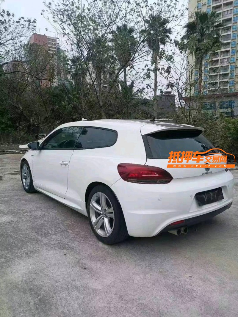 防城港14年大眾尚酷4