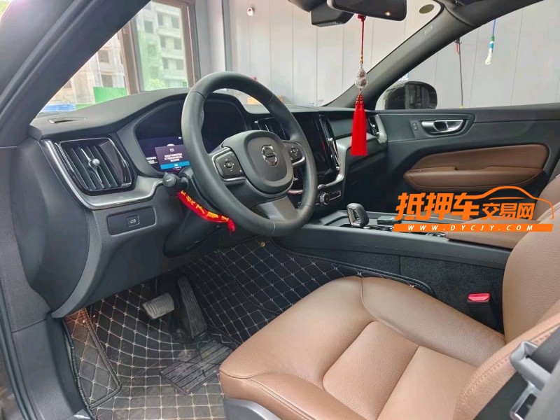 青岛23年沃尔沃XC606