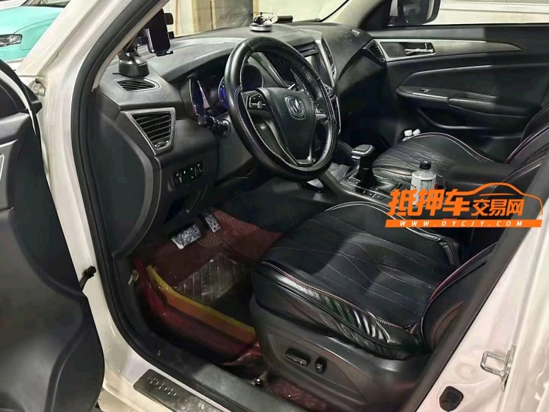 黔西南15年長安汽車CS758