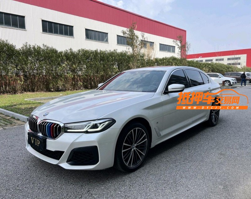 盐城22年宝马5系3