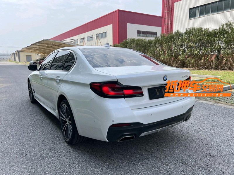 盐城22年宝马5系9