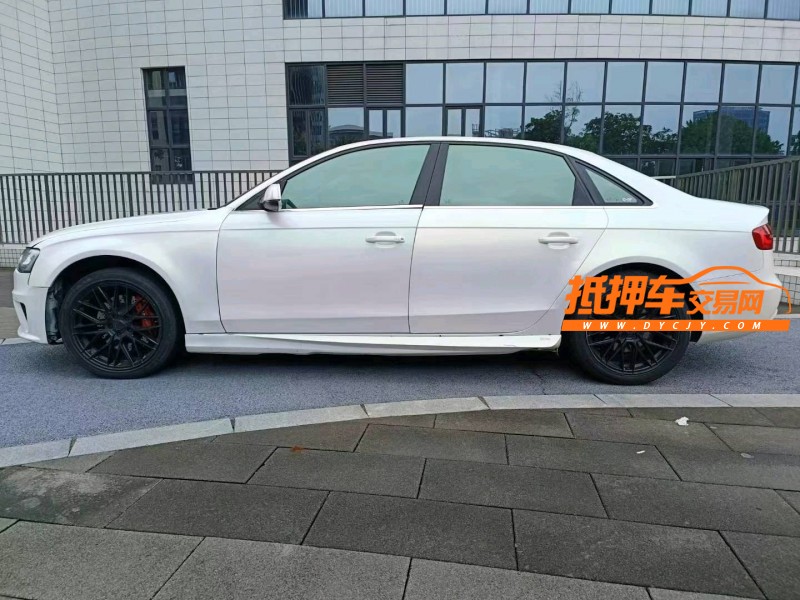 广州14年奥迪A4L3