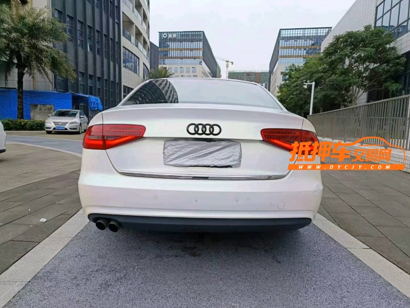 广州14年奥迪A4L9