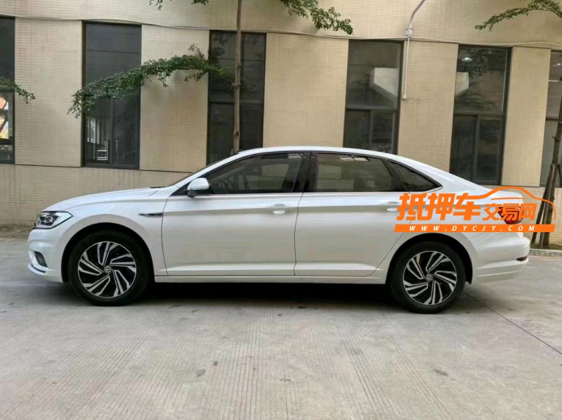 佛山21年大众速腾8