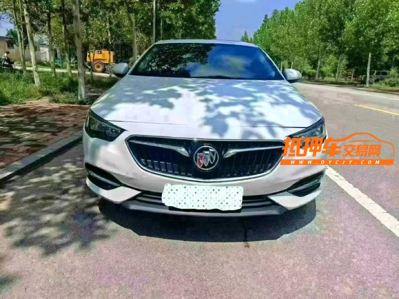 聊城19年别克君威1