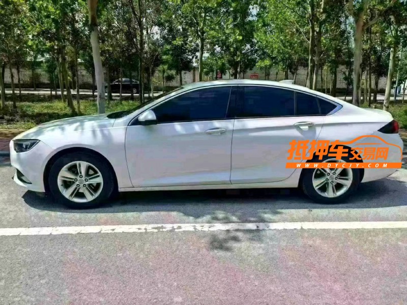 聊城19年别克君威3