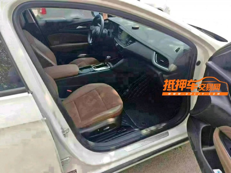 聊城19年别克君威7