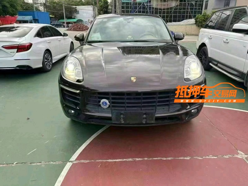 佛山16年保时捷Macan1