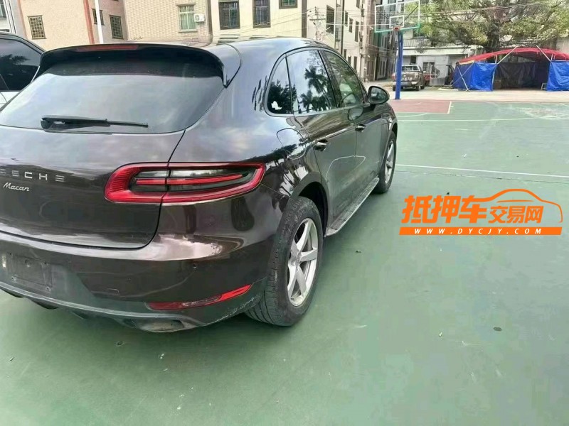 佛山16年保时捷Macan5