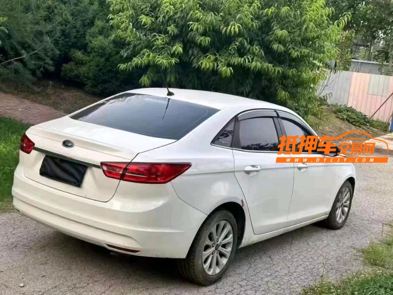 菏泽17年福特福睿斯8