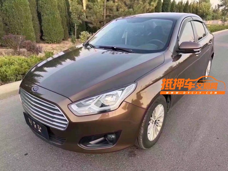 济南18年福特福睿斯3