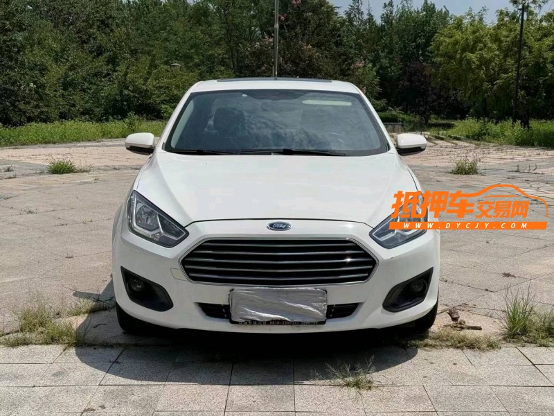 济南18年福特福睿斯1