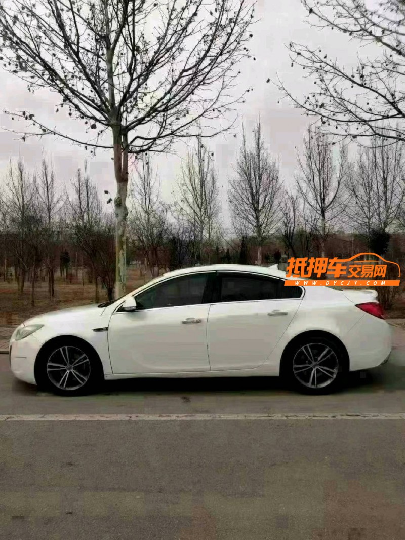 聊城11年别克君威3