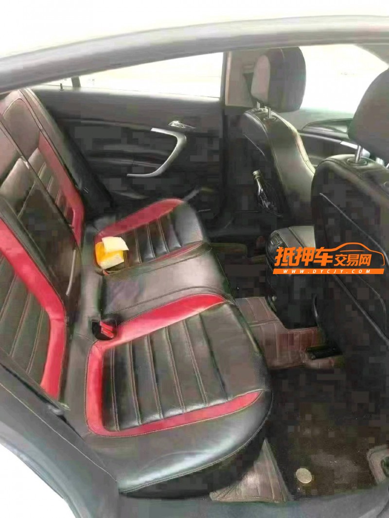 聊城11年别克君威5