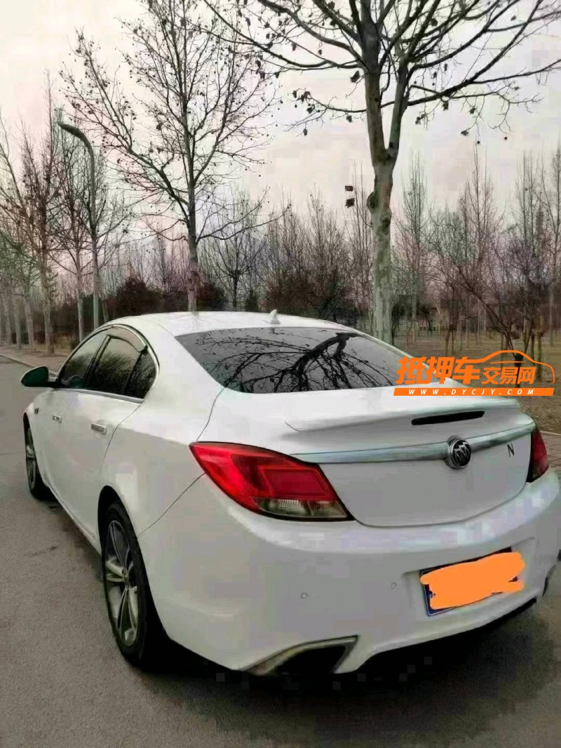 聊城11年别克君威8