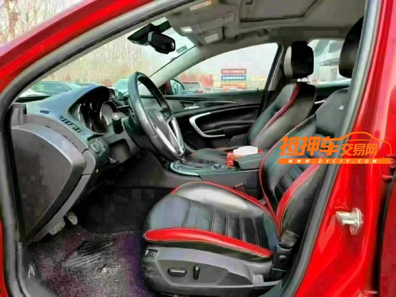 聊城12年别克君威5