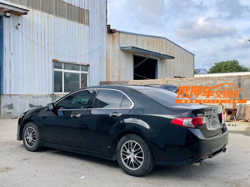 济宁11年本田思铂睿7