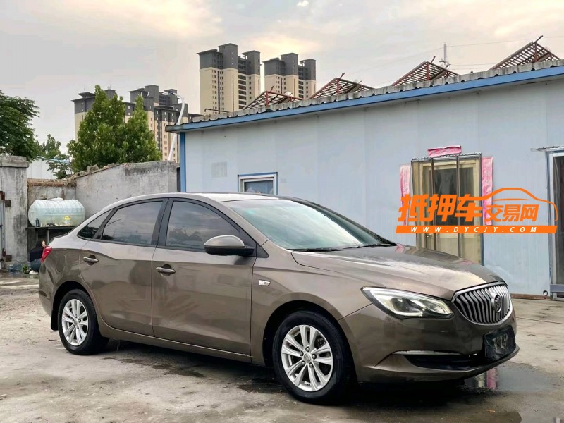 济宁16年别克英朗3