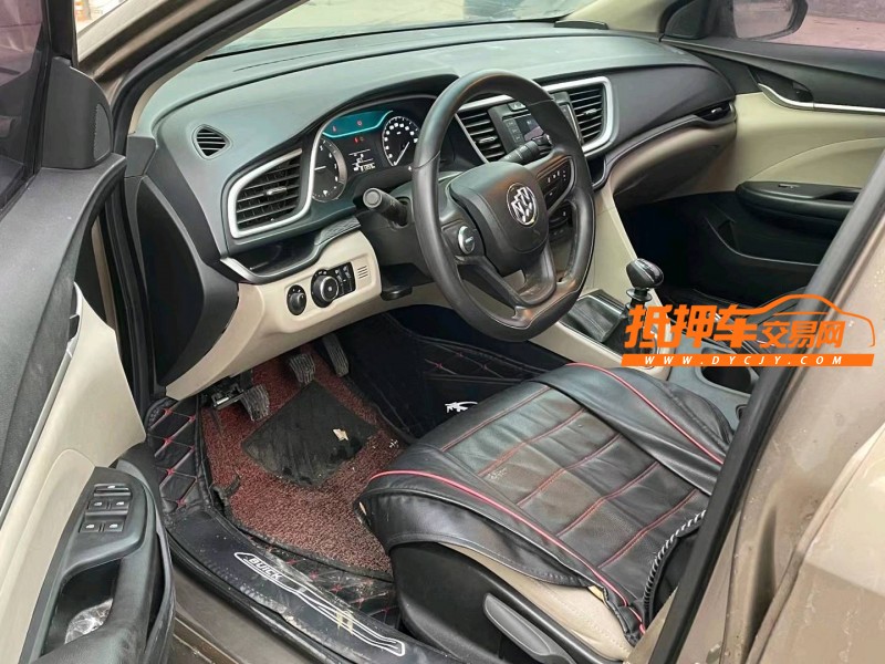 济宁16年别克英朗6