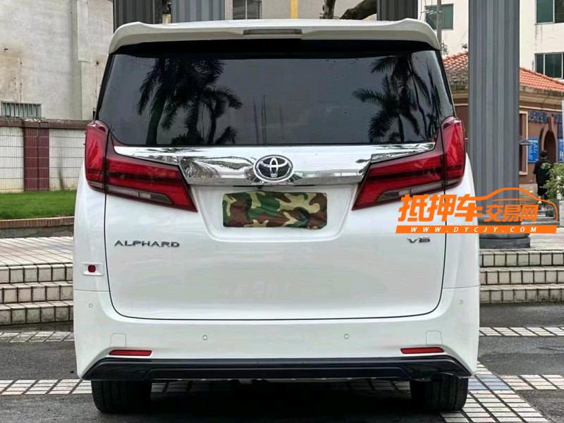 东莞18年丰田埃尔法9