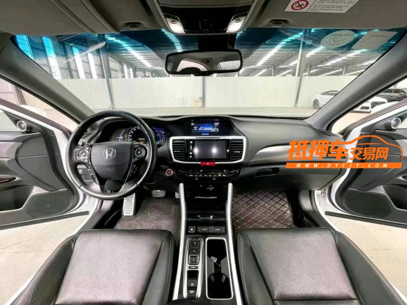 临沂19年本田雅阁6