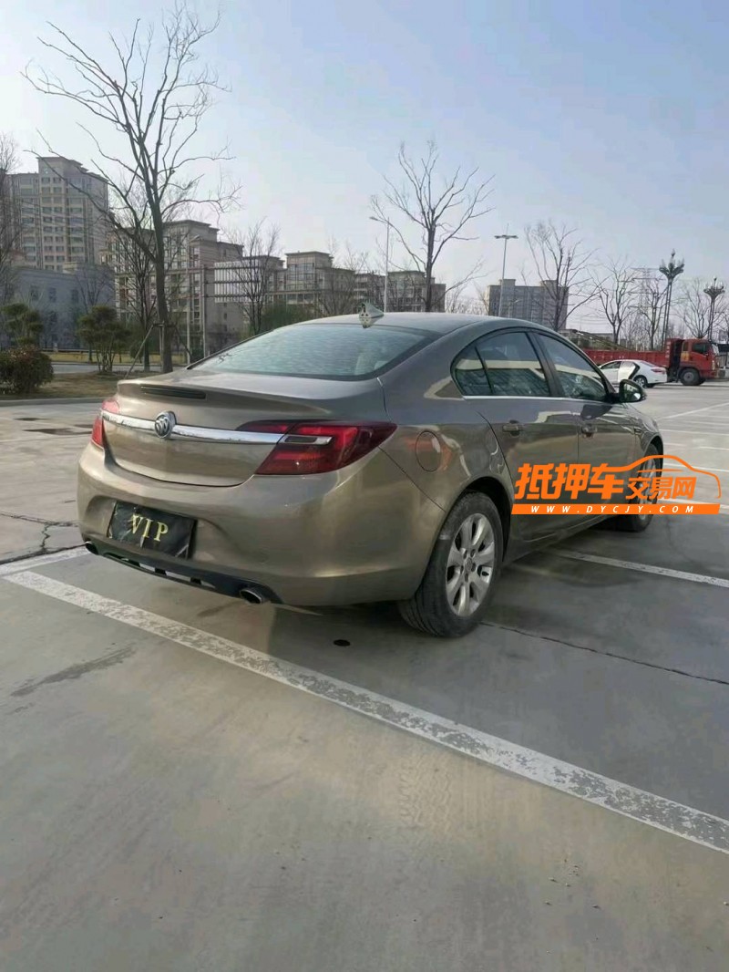 徐州15年别克君威4