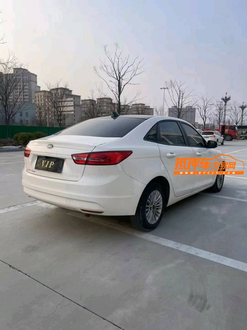 徐州17年福特福睿斯5