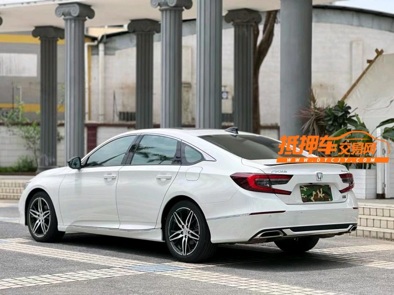 东莞22年本田雅阁7